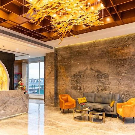 Clarion Hotel Epicure Dehradun Inreriör bild