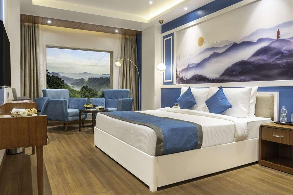 Clarion Hotel Epicure Dehradun Rum bild